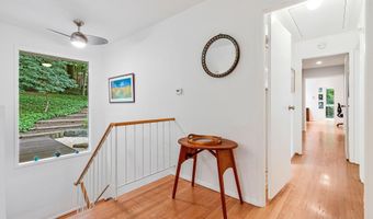 8004 PARK OVERLOOK Dr, Bethesda, MD 20817