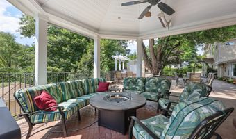 103 Glenbrook Dr, Cheshire, CT 06410