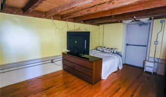 120 S 15th St 202, Airville, PA 15203