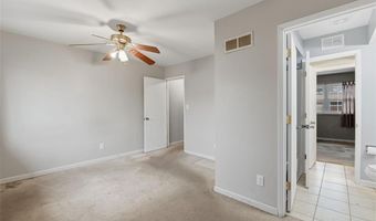 832 Wendevy Ct, Ballwin, MO 63011