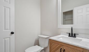 1992 RETTA GILLIAM Ct SE, Washington, DC 20020