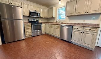 29 Mallory St, Batesville, AR 72501