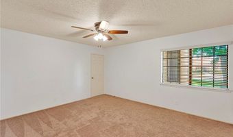 11671 Maple St, Apple Valley, CA 92308