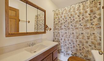 8923 E Sassafras Rd, Bloomfield, IN 47424