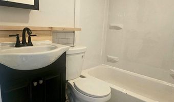 215 Maple St, Bennington, VT 05201