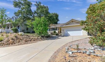 735 Live Oak Dr, Angels Camp, CA 95222