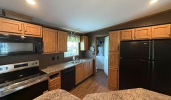 20 Daniels Dr, Barre, VT 05641