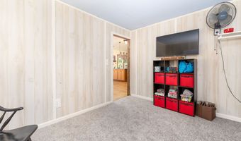 26 Skyview Ter, Bristol, CT 06010
