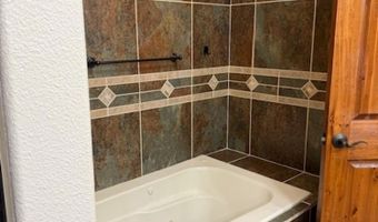 2073 Calle De Vistas, Alamogordo, NM 88310