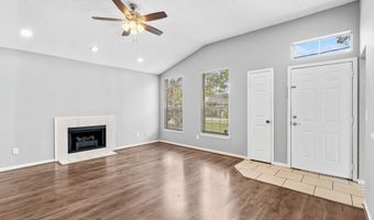 92 W 13TH St, Atlantic Beach, FL 32233