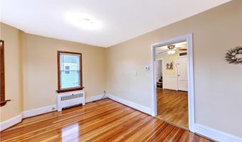 509 Middle Highway Hwy 2, Barrington, RI 02806