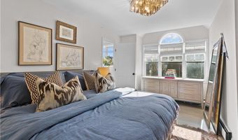 322 Indian Ave, Middletown, RI 02842