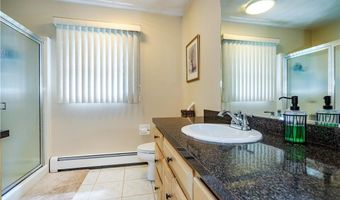 38 Mark Dr, Lincoln, RI 02865