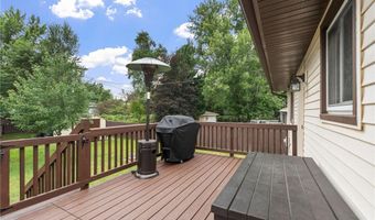 956 Blackoaks Ln, Anoka, MN 55303
