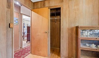 66-409 Paalaa Rd B, Haleiwa, HI 96712