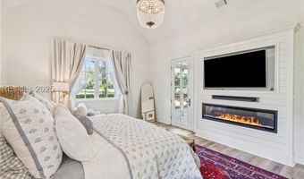 2 Middleburg Ct, Bluffton, SC 29910