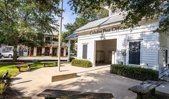 30 Sweet Olive Dr, Beaufort, SC 29907