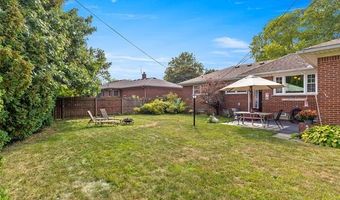 9869 Melbourne Ave, Allen Park, MI 48101