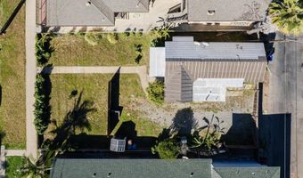 114 S Tremont St, Oceanside, CA 92054