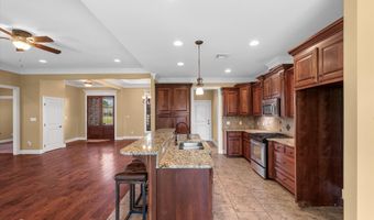 4406 Ellis Ct, Benton, LA 71006