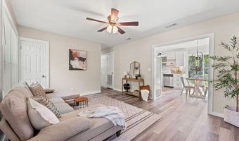 594 CEDAR Ave, Baldwin, FL 32234