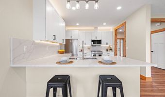 35579 Bella Ridge Loop, Astoria, OR 97103