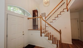 48 Essex Rd, Bedford, NH 03110