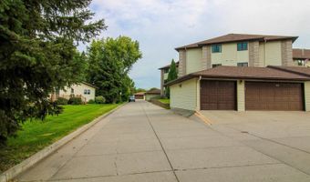 2900 N 4th St #305, Bismarck, ND 58503