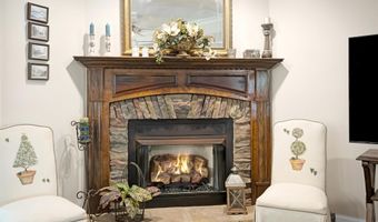 1507 LITTLEBRANDT Dr, Anniston, AL 36205