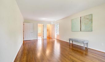 6212 MASSACHUSETTS Ave, Bethesda, MD 20816