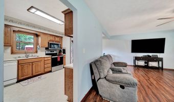 619 Alden Dr, Auburn, NE 68305
