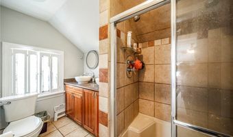 3129 Lincoln Dr, Ashtabula, OH 44004