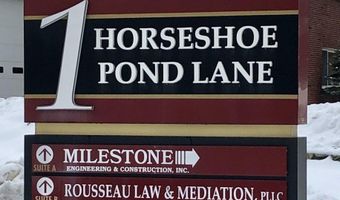 1 Horseshoe Pond Ln, Concord, NH 03301