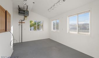 506 W 3rd St, Anaconda, MT 59711