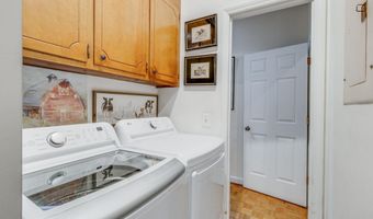 670 Red Fox Rd, Camden, SC 29020