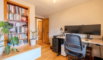 3852 Edinburgh, Austintown, OH 44511