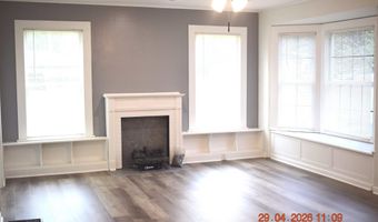121 S COX St, Bastrop, LA 71220
