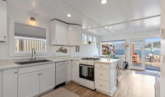 34135 N Harborview Marina, Bayview, ID 83803