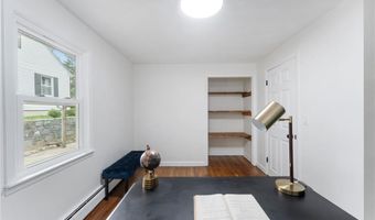 153 Vineyard Ave, Cumberland, RI 02864