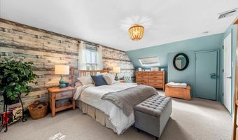153 S Bayview Ave, Amityville, NY 11701