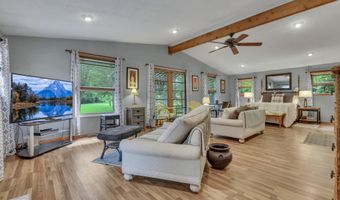 13450 Commercial Point Rd, Ashville, OH 43103