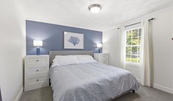 127 Sun Valley Dr, Cumberland, RI 02864