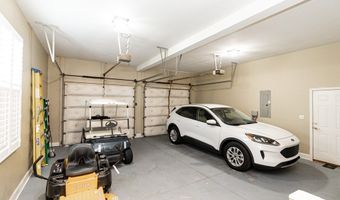 1403 River Pointe Dr, Albany, GA 31701