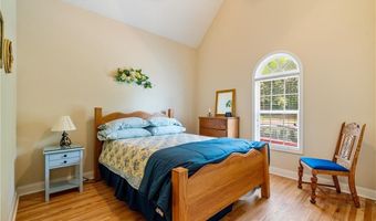 230 Hardwood Ct, Adairsville, GA 30103