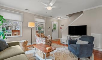 1307 Broad St, Beaufort, SC 29902