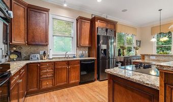 3698 Lakeview, Tucker, GA 30084
