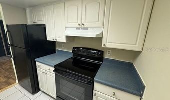 922 LAKE DESTINY Rd F, Altamonte Springs, FL 32714