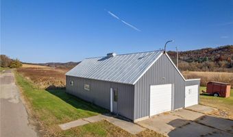 W24592 Holcomb Coulee Road, Arcadia, WI 54630