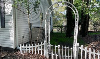 170 Penn Forest Trl, Albrightsville, PA 18210