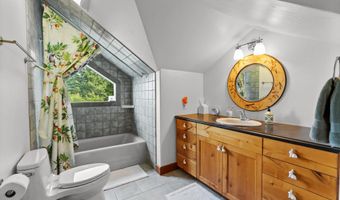 16428 Sunset Heights Dr, Bigfork, MT 59911